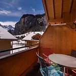 アパート Comfortable, Great Views, Perfect Location, New