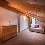 Comfortable, Great Views, Perfect Location, New アパート *