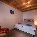 Comfortable, Great Views, Perfect Location, New ラウターブルンネン
