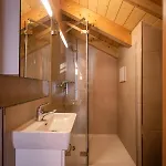 Comfortable, Great Views, Perfect Location, New アパート
