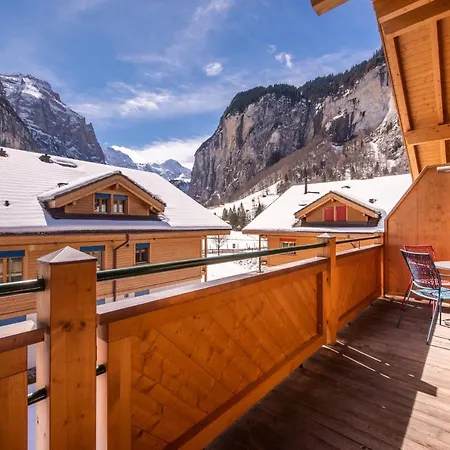 Comfortable, Great Views, Perfect Location, New Apartment