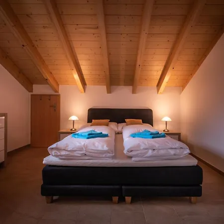 Comfortable, Great Views, Perfect Location, New *