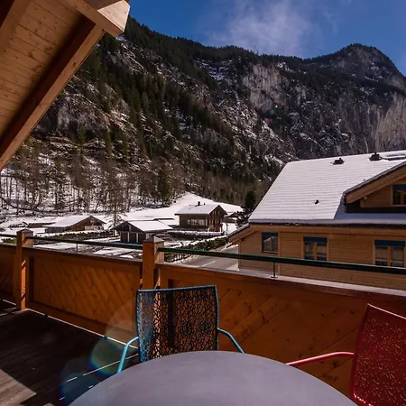 Daire Comfortable, Great Views, Perfect Location, New Lauterbrunnen