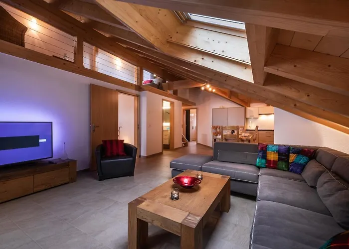 Comfortable, Great Views, Perfect Location, New Apartamento