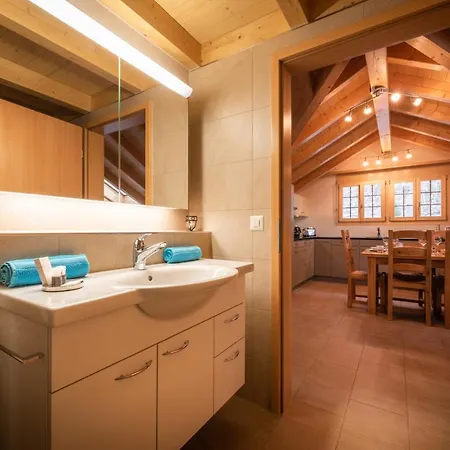 Comfortable, Great Views, Perfect Location, New * Lauterbrunnen